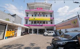 Redjeki Guest House Batu